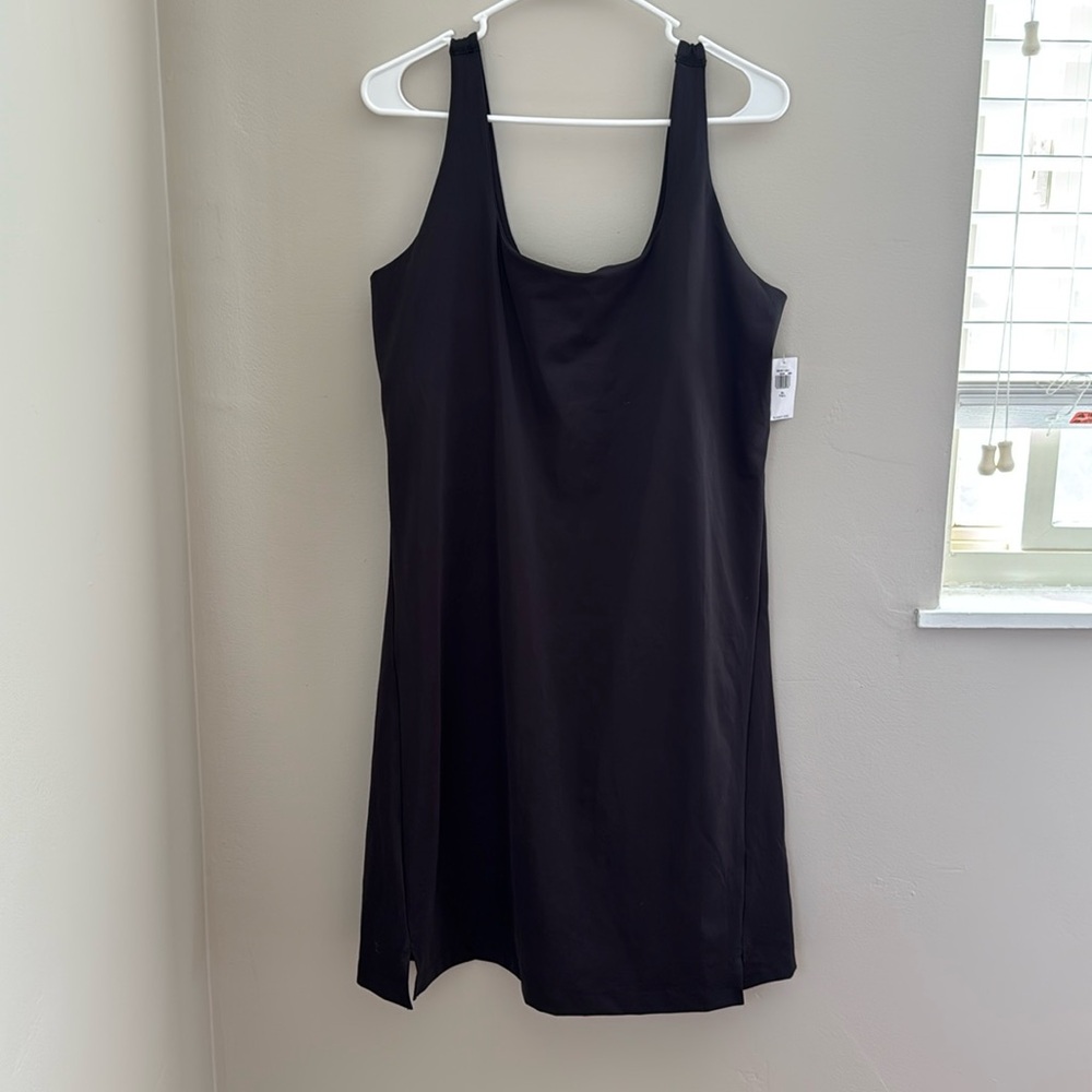 Women’s active dress